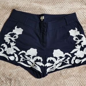 Navy Floral Women's Shorts NWOT!